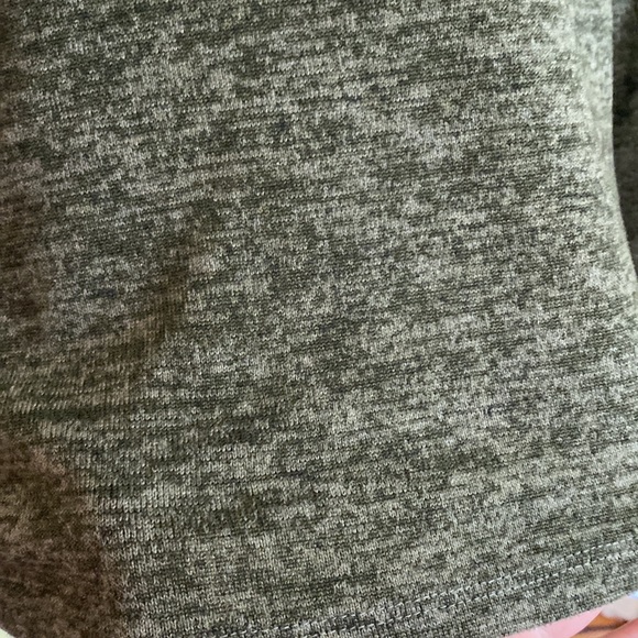 Charming Charlie Criss Cross Wrap Front Oversized Long-sleeve - Picture 7 of 9